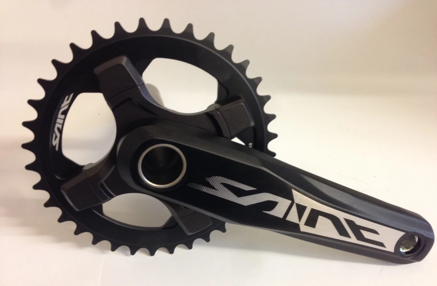 Shimano Saint FC-M825 1x10 36 Zähne 165mm Kurbelgarnitur 2 Shimano Saint FC-M825 1x10 36 Zähne 165mm Kurbelgarnitur – Bild 2