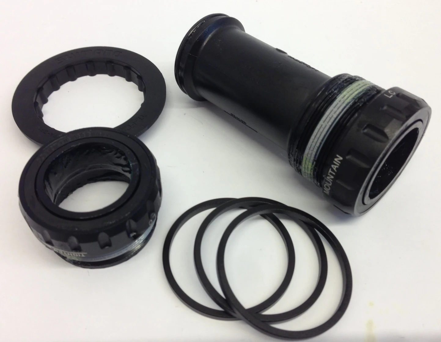 Shimano XTR SM-BB93 FC-M980/M985/M9000/M9020 Hollowtech 2 Tretlager 1 Shimano XTR SM-BB93 FC-M980/M985/M9000/M9020 Hollowtech 2 Tretlager